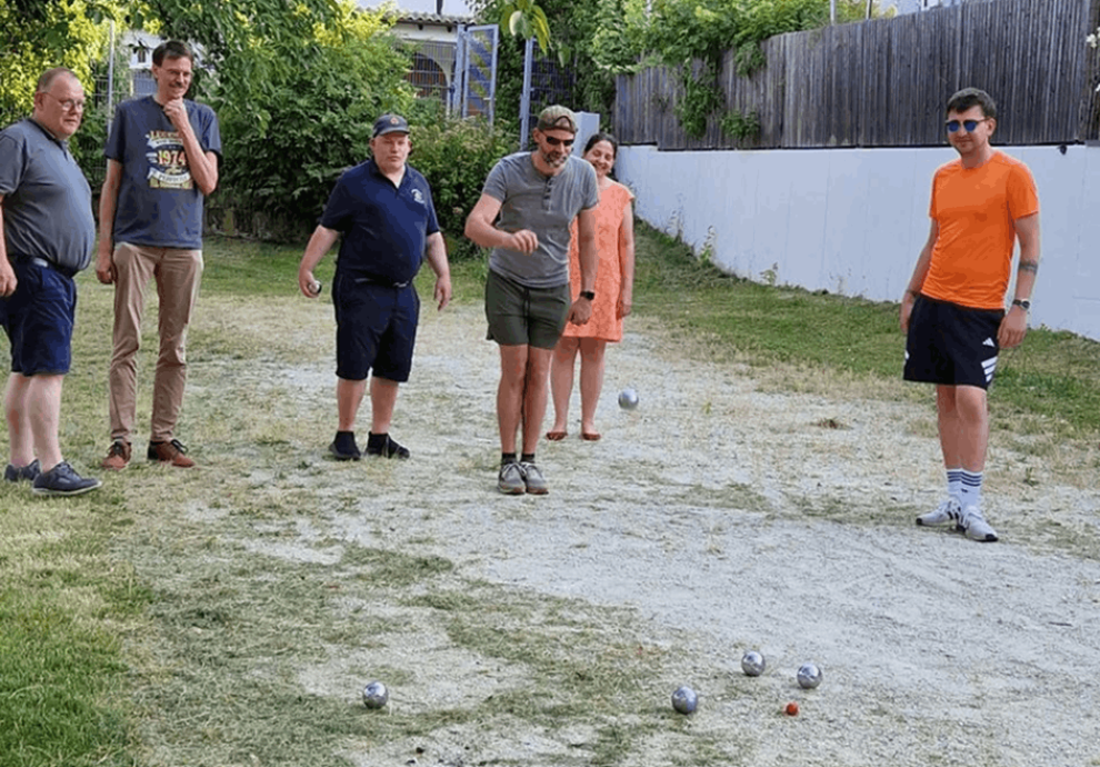 Einladung zum Boule-Spiel beim Sommerfest 2026